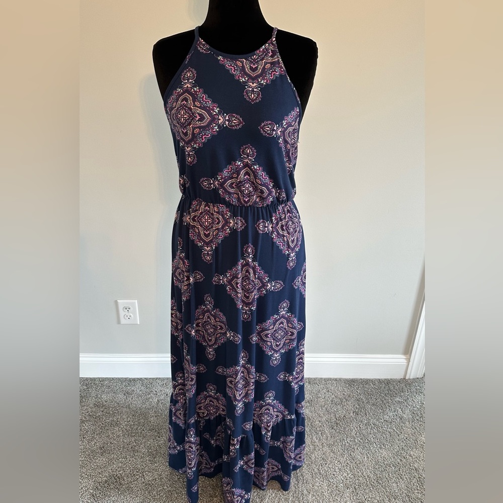 Summer maxi dress like new